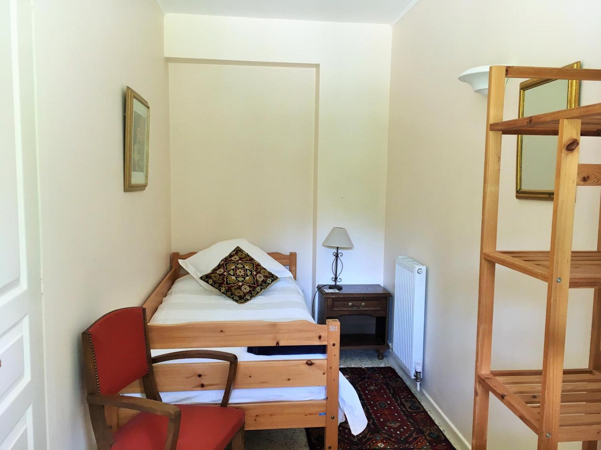 Chateau Du Fraissinet, 6 Gites Sleeping 2-8 Guests, Pool And River On Site La Tronche  Bagian luar foto